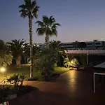 Villa Antonia Sul Mare Con Piscina Torre A Mare
